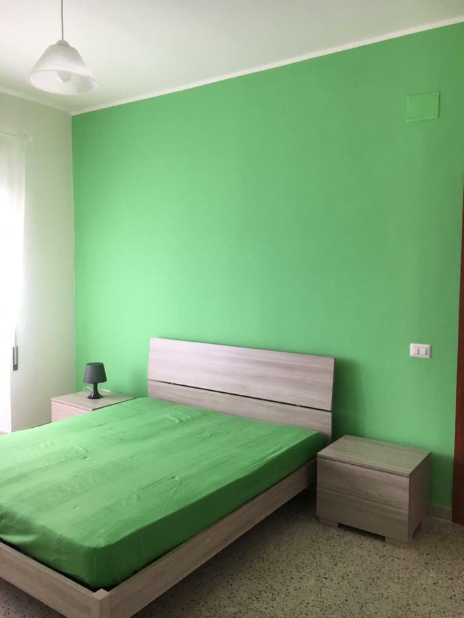 Mela Verde Minturno Luaran gambar