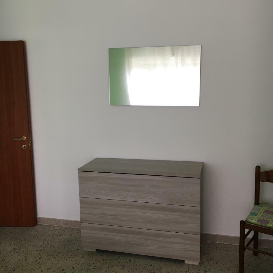 Mela Verde Minturno Luaran gambar